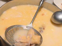 -尚尚仙·酸汤猪手·猪肚鸡火锅(华联万柳购物中心店)