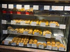 面包甜点陈列柜-惠源面包店(开禾路店)