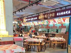 -老闵田螺馆·南昌市井菜·特色小吃(总店)