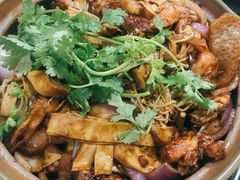 -胡须佬鸡煲四季火锅店(石厦西村直营店)