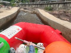 -安吉龙王山峡谷漂流