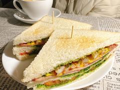 烤虾培根三明治-隅cafe(傅厚岗店)