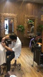 -红人馆造型世爵国际