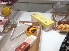 -好利来(高新枫叶广场店)