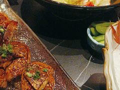 -山川小町·极番烧肉(新地假日广场店)
