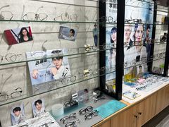 -无界眼镜MaxLess(滨江星光大道店)