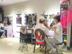 -梦摄影少女写真馆(麦凯乐国际公寓A座店)