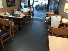 大堂-华莱士炸鸡汉堡(重庆邮电大学店)