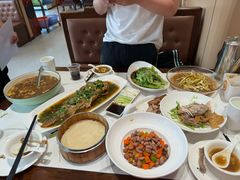 -梅利汴京烤鸭•开封豫菜地标店(东大街店)