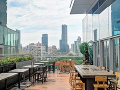 -THE CUT Rooftop顶楼牛排餐吧(环贸iapm店)