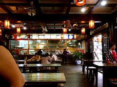 大堂-龙抄手(文殊坊店)