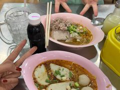 -榮泰米粉湯(Left Shop)