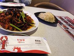-红盔侠小龙虾(海宁银泰店)