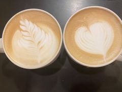 -星巴克臻选(盐城金鹰聚龙湖店)