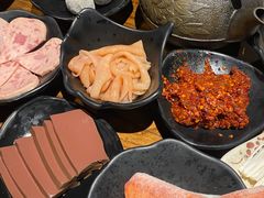 -吴氏老牌坊云南鱼豆花火锅店(通江街店)