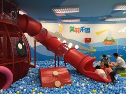-莫莉幻想儿童乐园(哈尔滨王府井店)