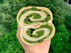 抹茶奶酥米面包-谷艺烘焙