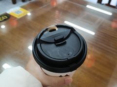 -M Stand(杭州萧山万象汇店)