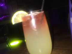 -vimi便利店酒吧