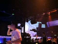 -SPACE(欢乐颂购物中心店)
