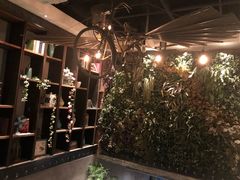 -童年小筑餐厅(申花路店)