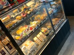 面包甜点陈列柜-星巴克(厦门SM新生活广场店)
