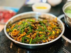 湿炒牛河-牛一煲美食(江高店)