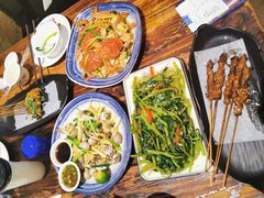 -蚝美人·生蚝海鲜烧烤(茶花园店)