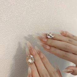 -斯馨·健康美甲美睫