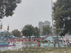 -欢乐水魔方水世界