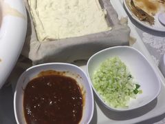 -阿三鱼头泡饼·家常菜