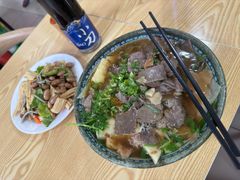 -清真·白家牛肉罩火烧老店(育才街店)