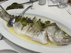 -万龙洲海鲜(大兴绿地缤纷城店)