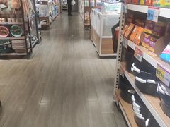 -大润发(何山店)