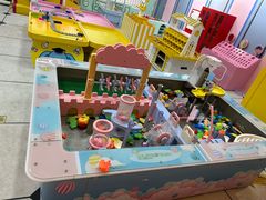 -北京华联购物中心(同成街店)