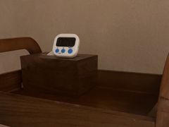 -灸春堂·艾灸·痛症·整脊连锁(之江银泰店)