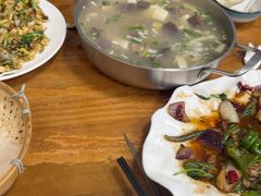 -陈六子全羊馆·烧烤烤羊排(山东理工大店)