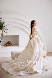 -Renee芮亦婚纱