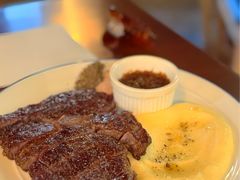 -羽深肉铺 Steak & Wine