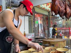 -大芊金重庆串串火锅(南京路店)