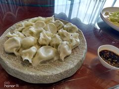 -绫罗岛海鲜私房菜(鸭绿江边店)