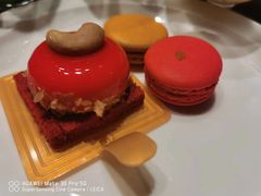 -半岛翡丽海鲜自助餐厅(观风亭店)