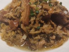 猪骨头烩酸菜-老阿妈蒙古村·蒙古包·草原文化·歌舞表演(老君堂店)