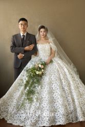 -乐派诗婚纱摄影