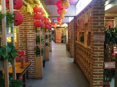 -闯关东东北农家菜(崂山石老人店)