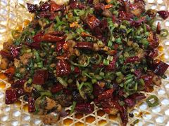 -自贡盐帮菜·玩辣餐厅(樱花园西街店)