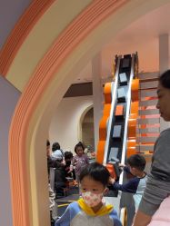 -奈尔宝家庭中心·亲子餐厅(北京东坝万达店)