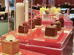 -咖啡苑自助餐厅·中国大饭店