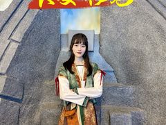 -暴风岛沉浸式体验馆(百联世纪店)