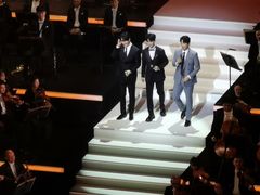 -交通银行前滩31演艺中心